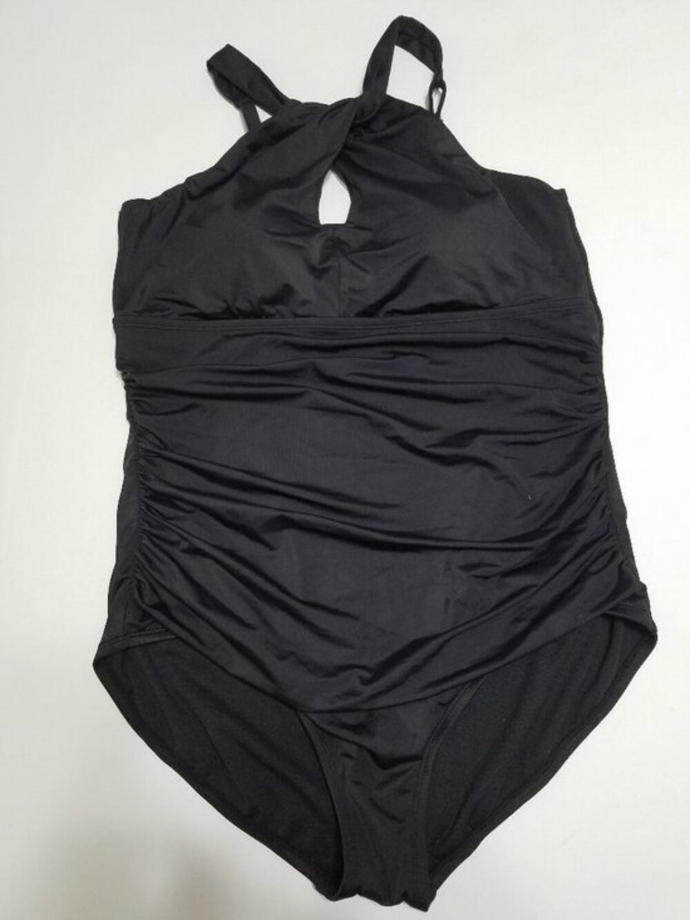 NWOT Miracle Brands Embrace Your Curves One Piece Swimsuit Back Size 1X(16W-18W)
